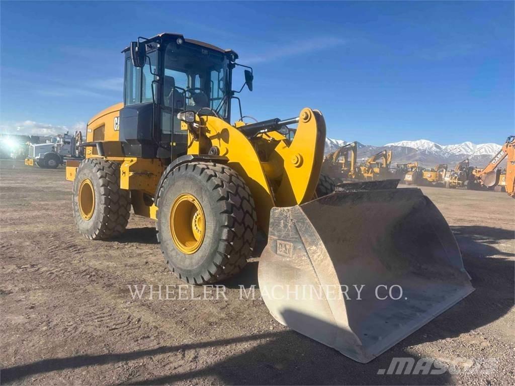 CAT 926M QC Колесни товарачи