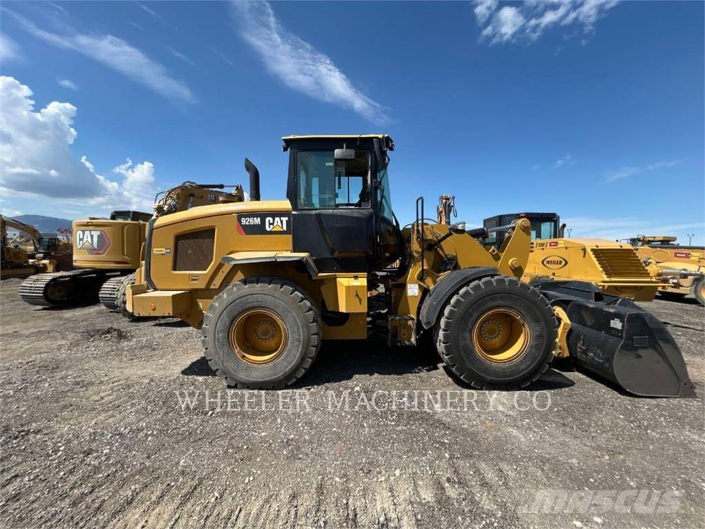 CAT 926M QC Колесни товарачи
