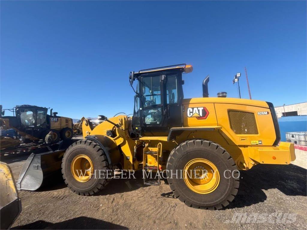CAT 926M QC Колесни товарачи