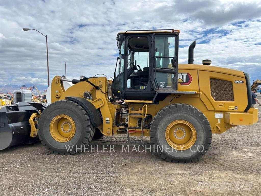 CAT 926M QC 3V Колесни товарачи