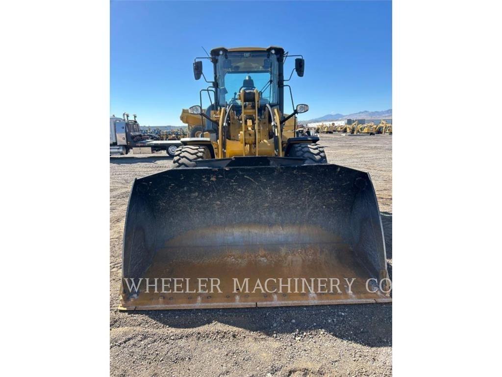 CAT 926M QC 3V Колесни товарачи