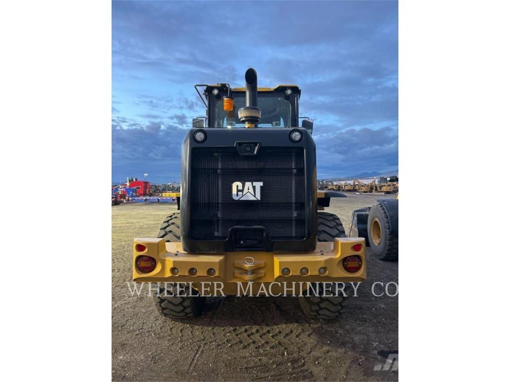 CAT 926M QC 3V Колесни товарачи