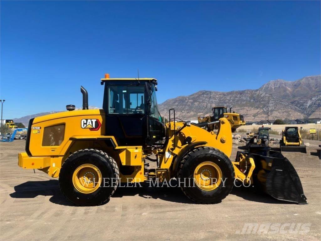 CAT 926M QC 3V Колесни товарачи
