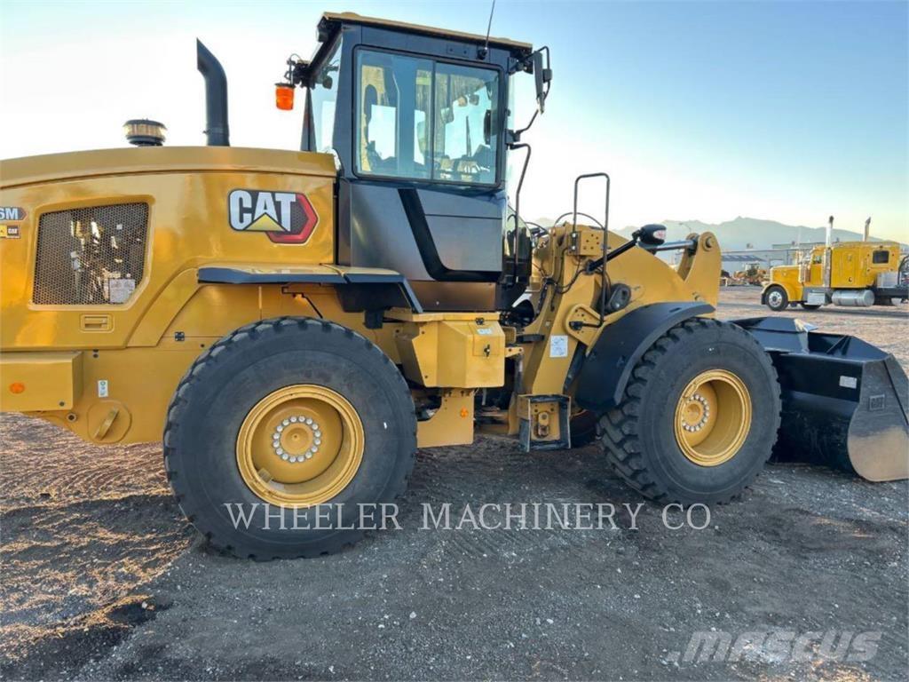 CAT 926M QC 3V Колесни товарачи
