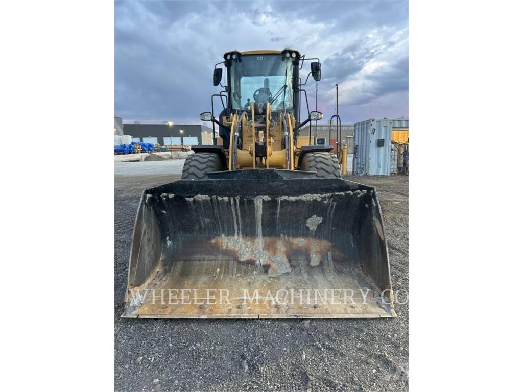 CAT 926M QC 3V Колесни товарачи