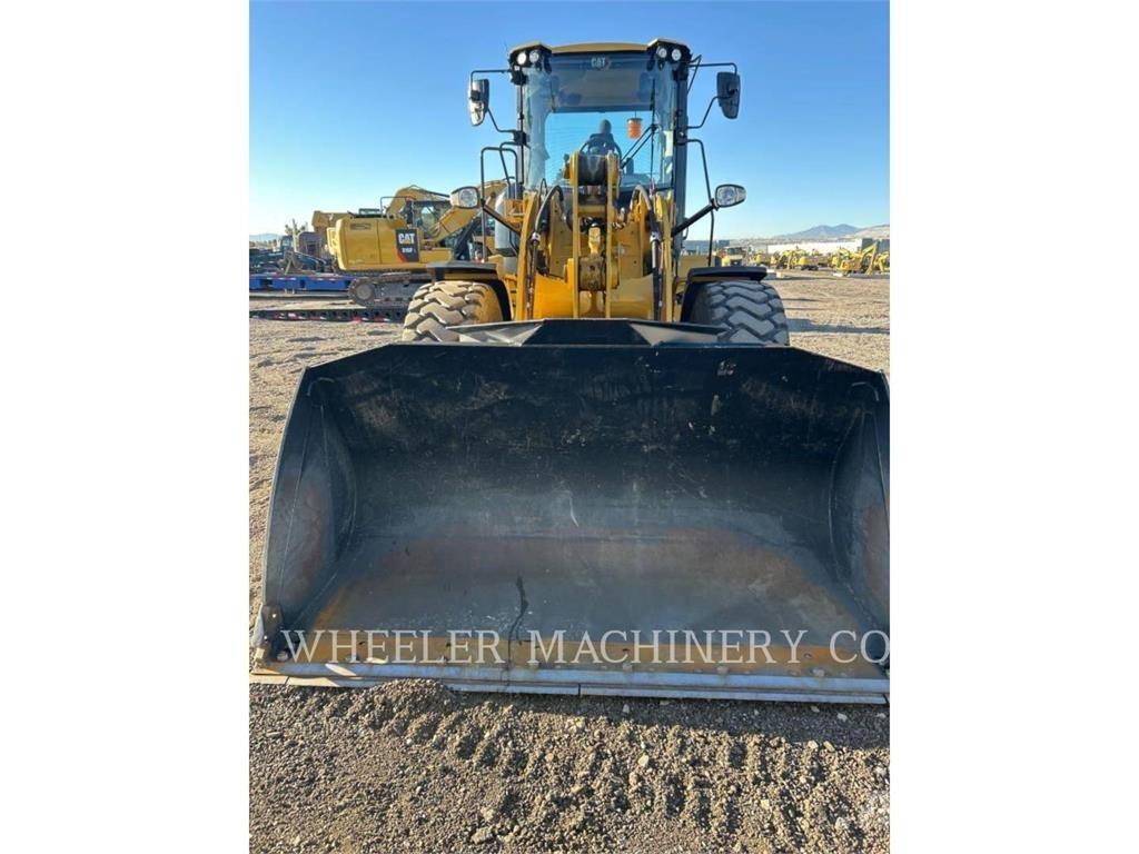 CAT 926M QC 3V Колесни товарачи