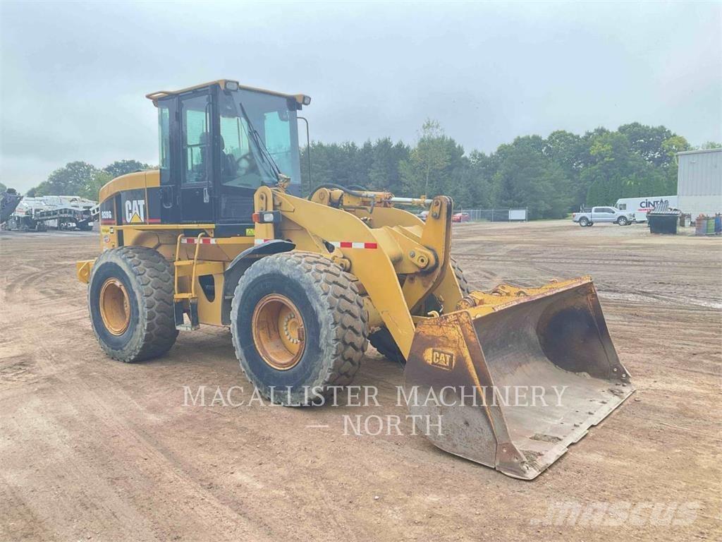 CAT 928GZ Колесни товарачи