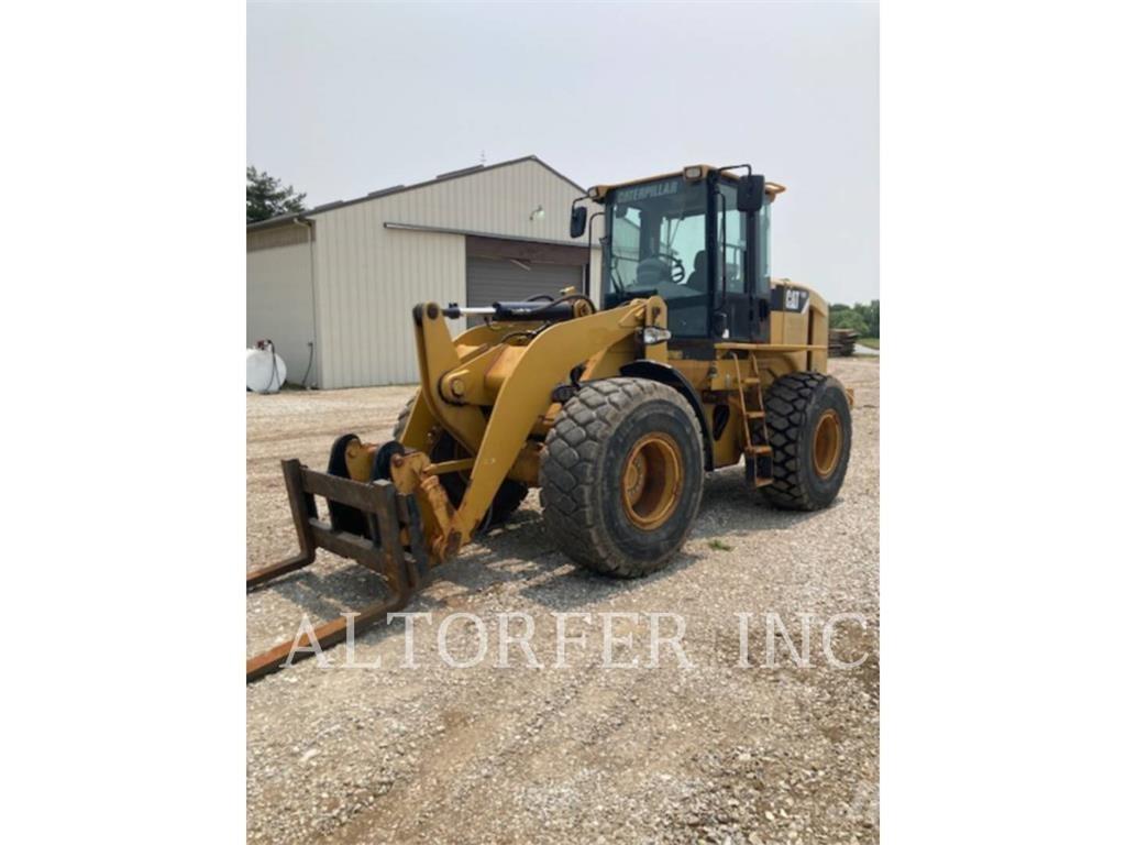 CAT 928HZ Колесни товарачи