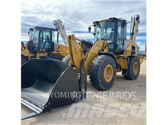 CAT 930 Колесни товарачи