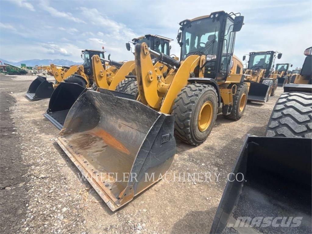 CAT 930 QC Колесни товарачи