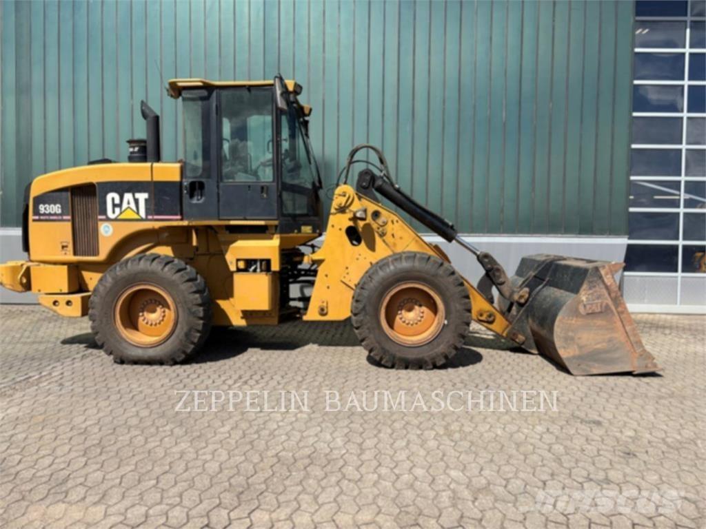 CAT 930G Колесни товарачи
