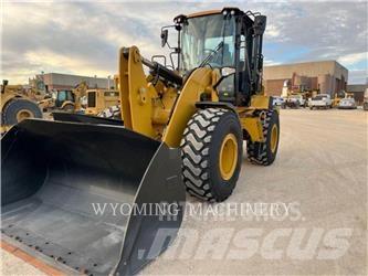 CAT 930M Колесни товарачи