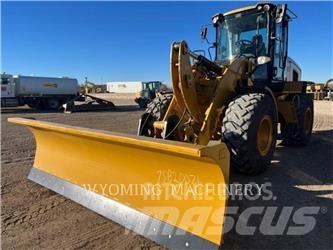 CAT 930M Колесни товарачи