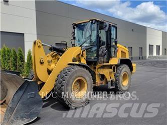 CAT 930M Колесни товарачи