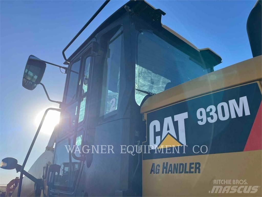 CAT 930M Колесни товарачи