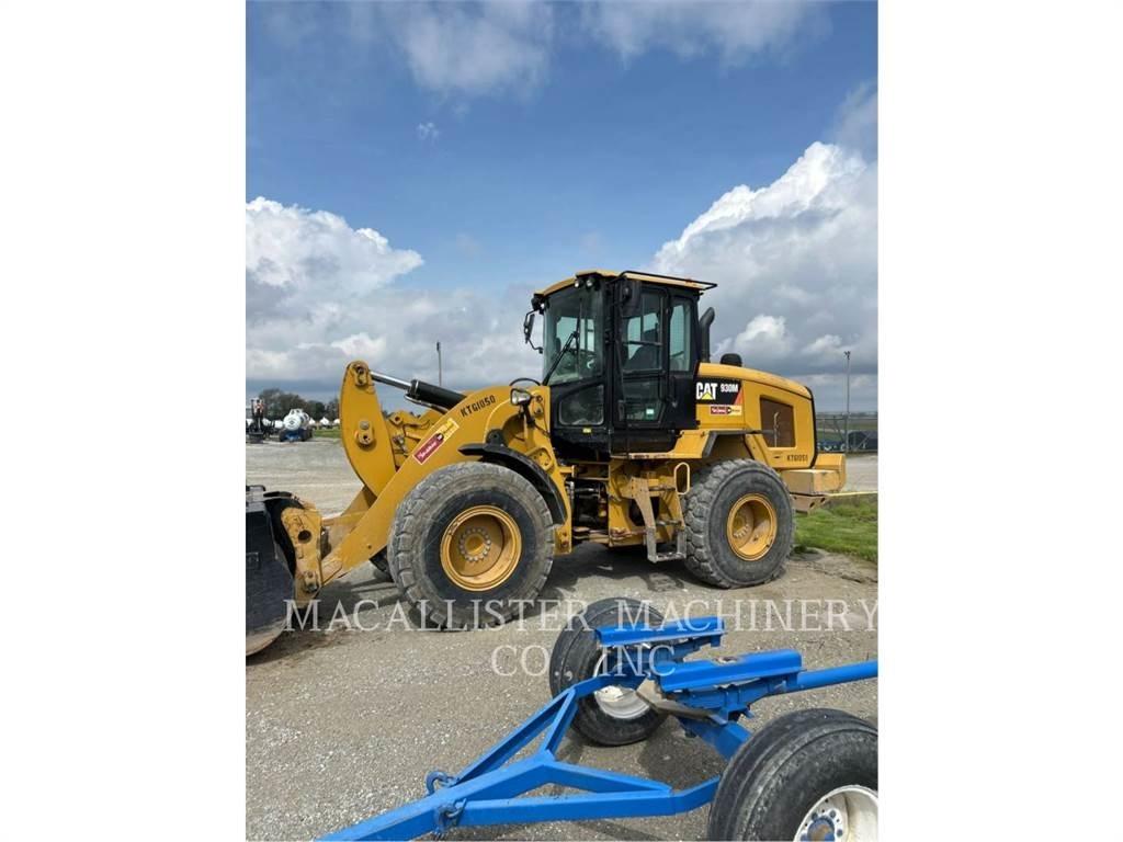 CAT 930M Колесни товарачи
