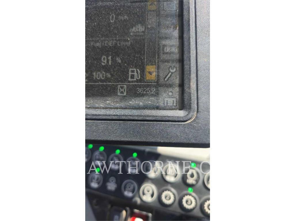 CAT 930M Колесни товарачи