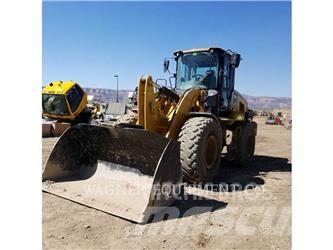 CAT 930M Колесни товарачи