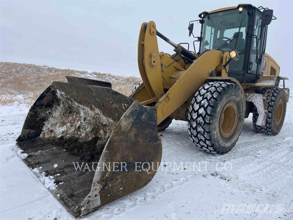 CAT 930M AG HL Колесни товарачи
