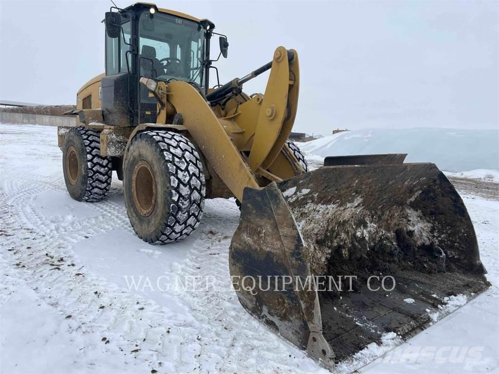CAT 930M AG HL Колесни товарачи