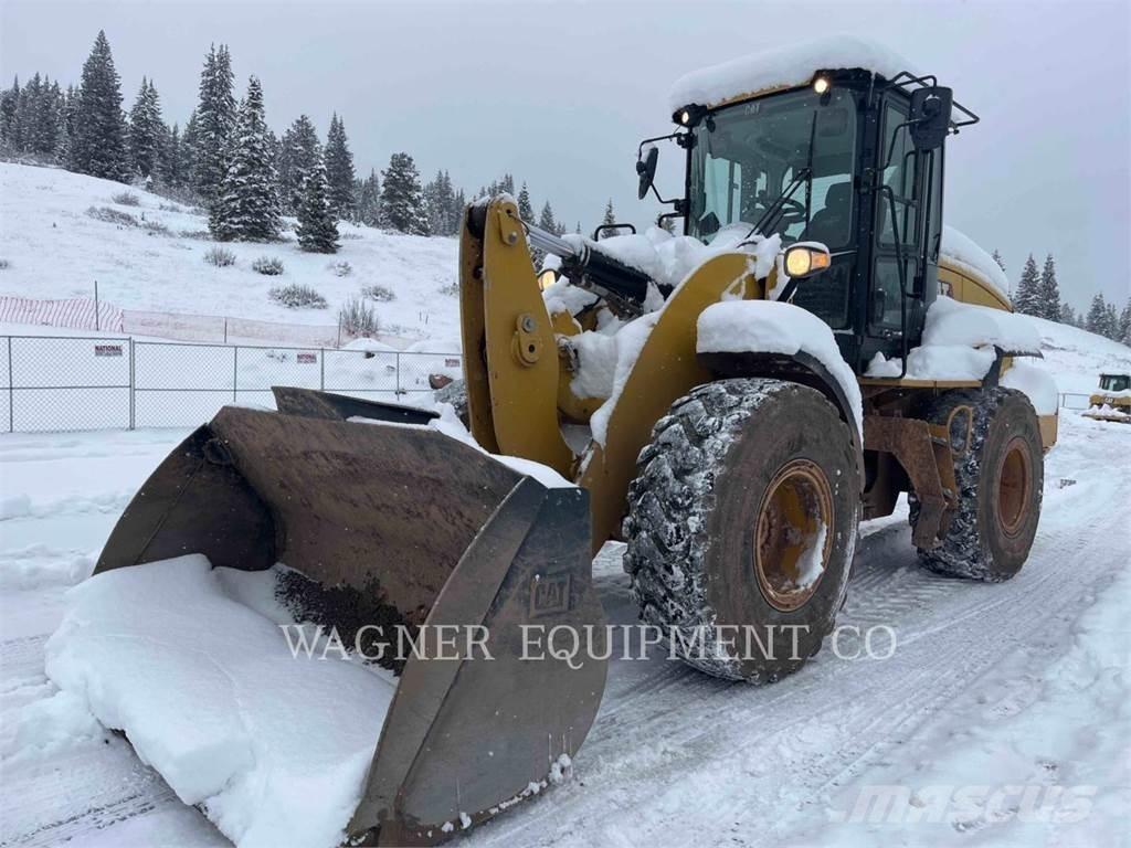 CAT 930M FC Колесни товарачи