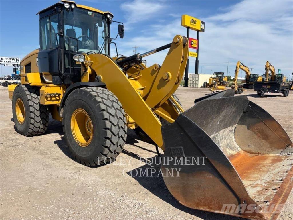 CAT 930MHLAH Колесни товарачи
