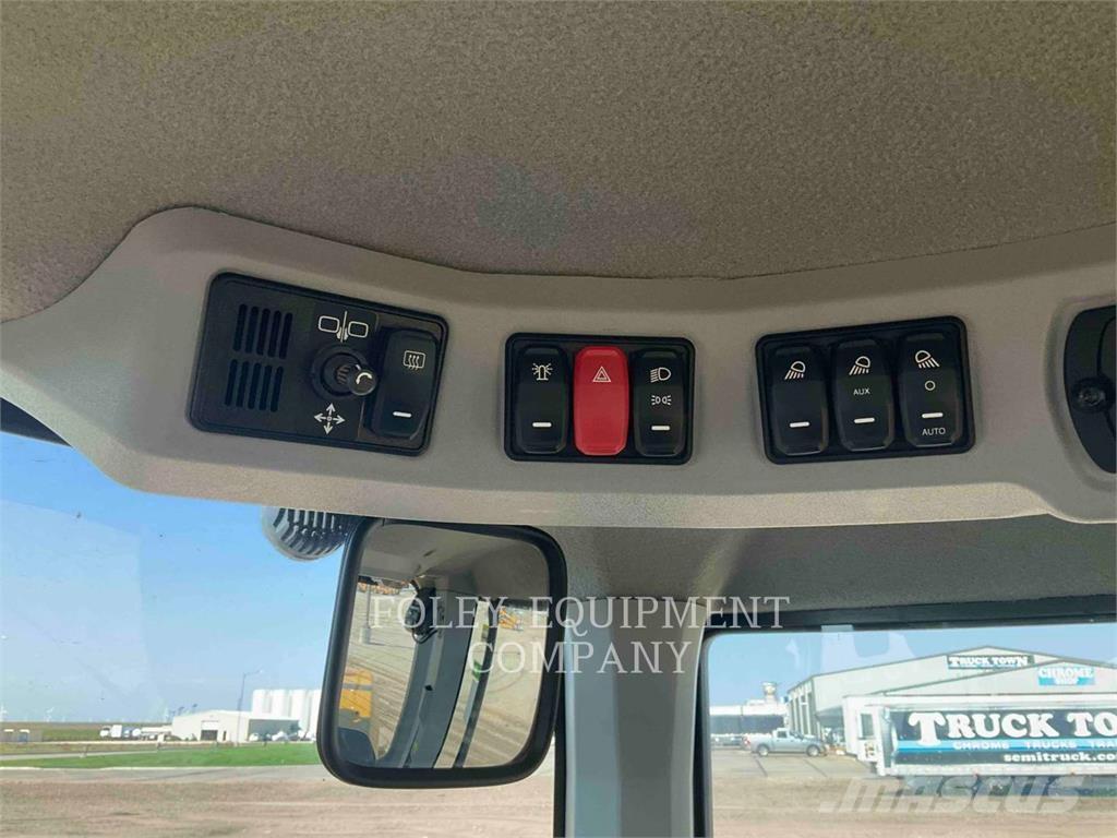 CAT 930MHLAH Колесни товарачи