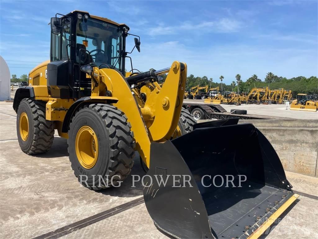 CAT 930MQC Колесни товарачи