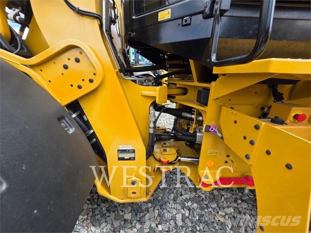 CAT 938-14LRC Колесни товарачи