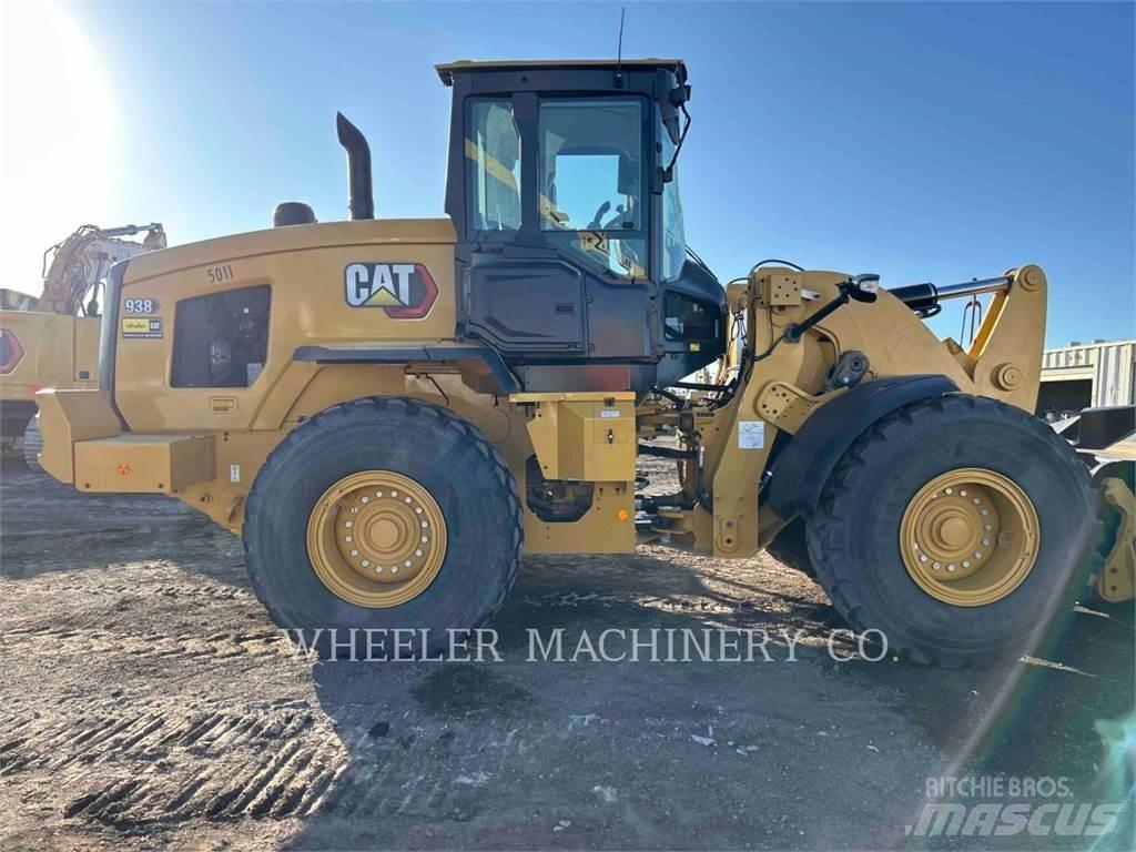 CAT 938 QC Колесни товарачи