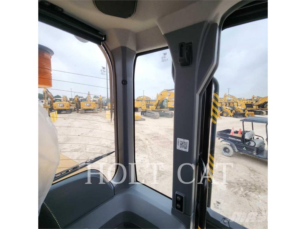 CAT 938 QC Колесни товарачи