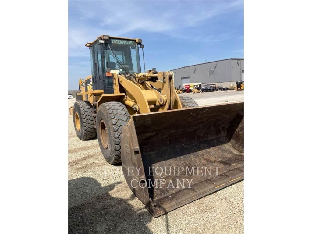 CAT 938G Колесни товарачи