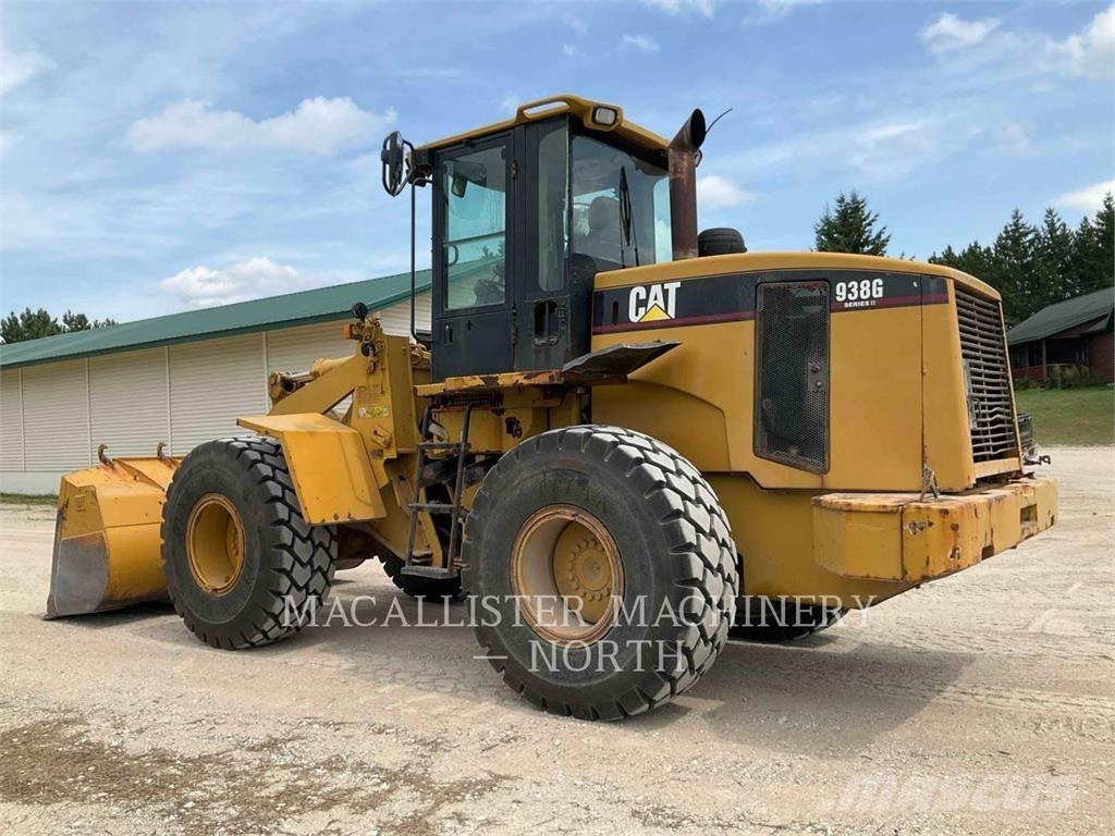 CAT 938G Колесни товарачи