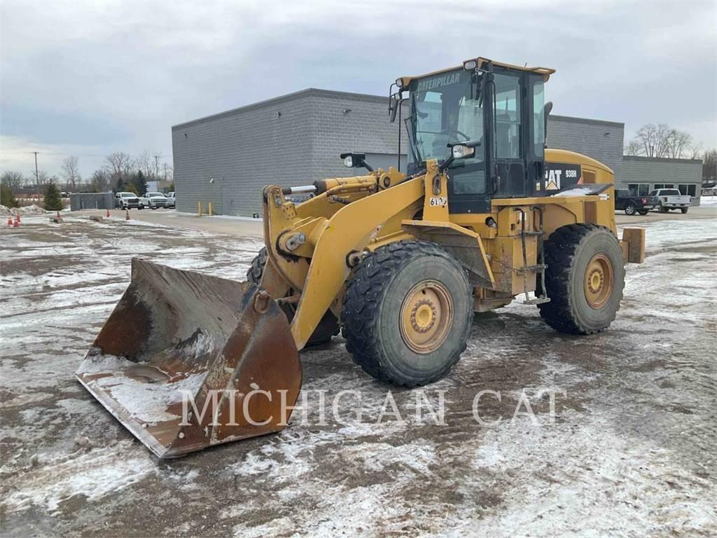 CAT 938H Колесни товарачи