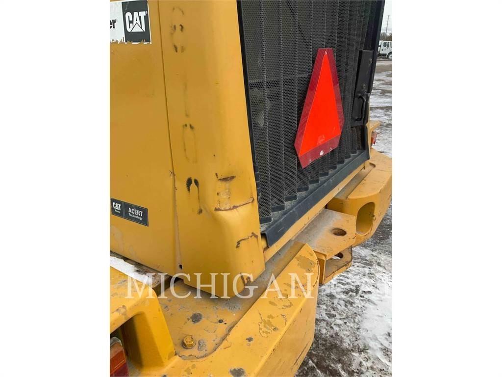 CAT 938H Колесни товарачи