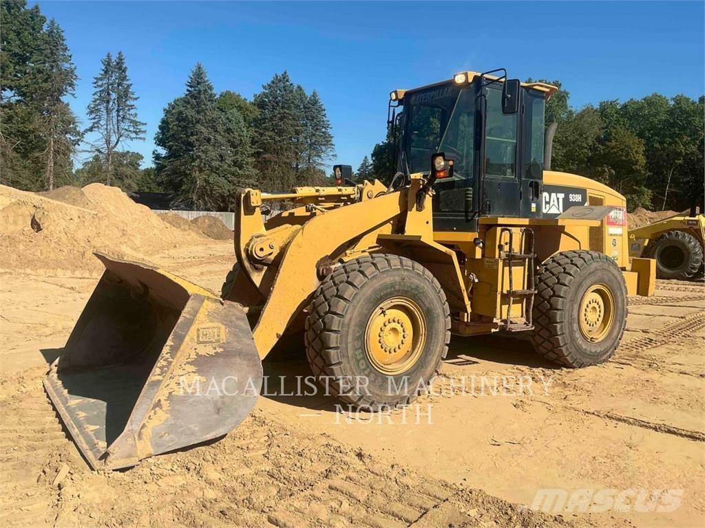 CAT 938H Колесни товарачи