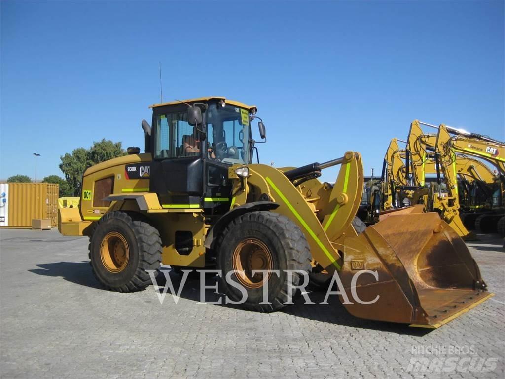 CAT 938K Колесни товарачи