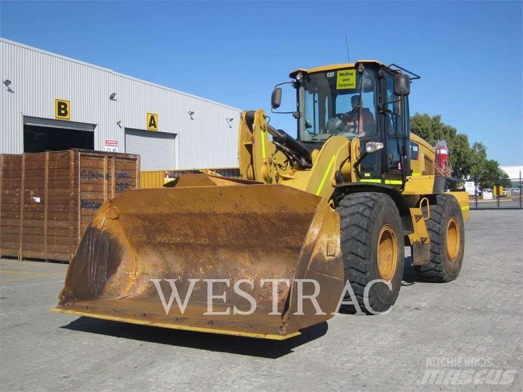 CAT 938K Колесни товарачи
