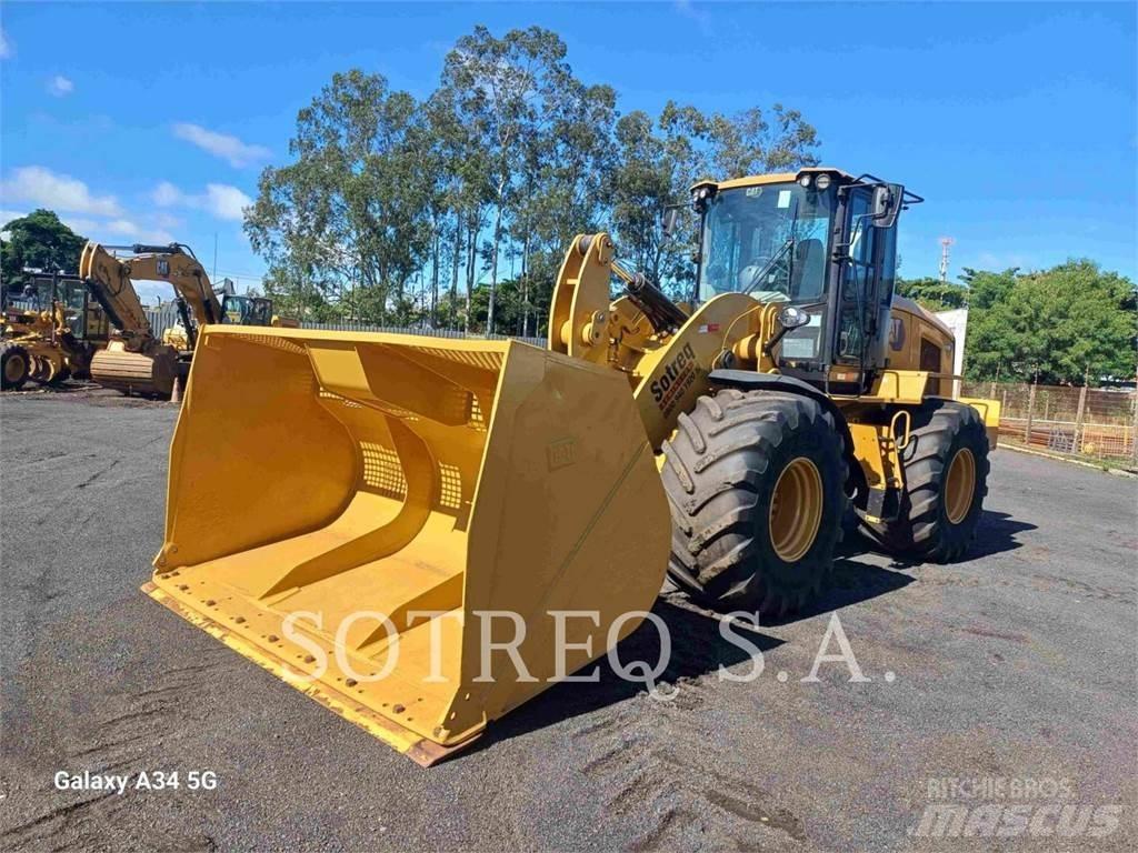 CAT 938K Колесни товарачи