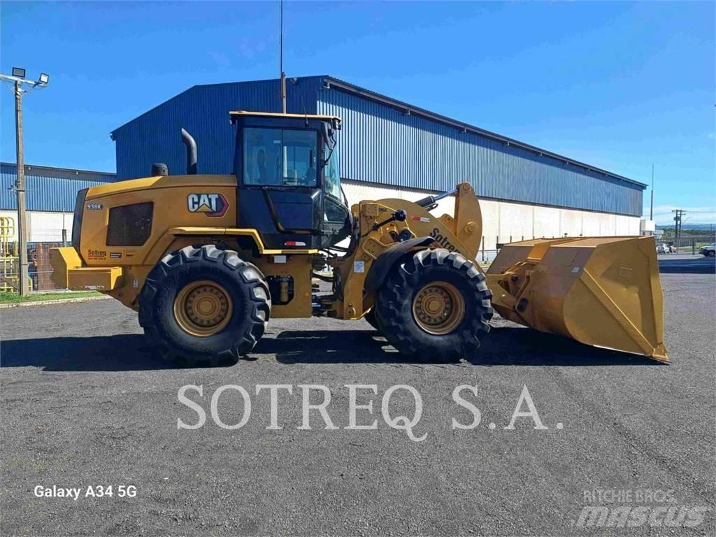 CAT 938K Колесни товарачи