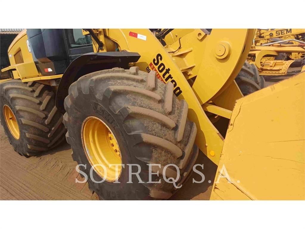 CAT 938K Колесни товарачи