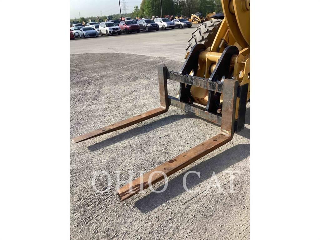 CAT 938M Колесни товарачи