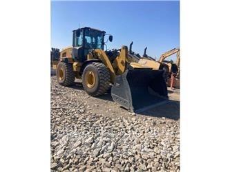 CAT 938M Колесни товарачи