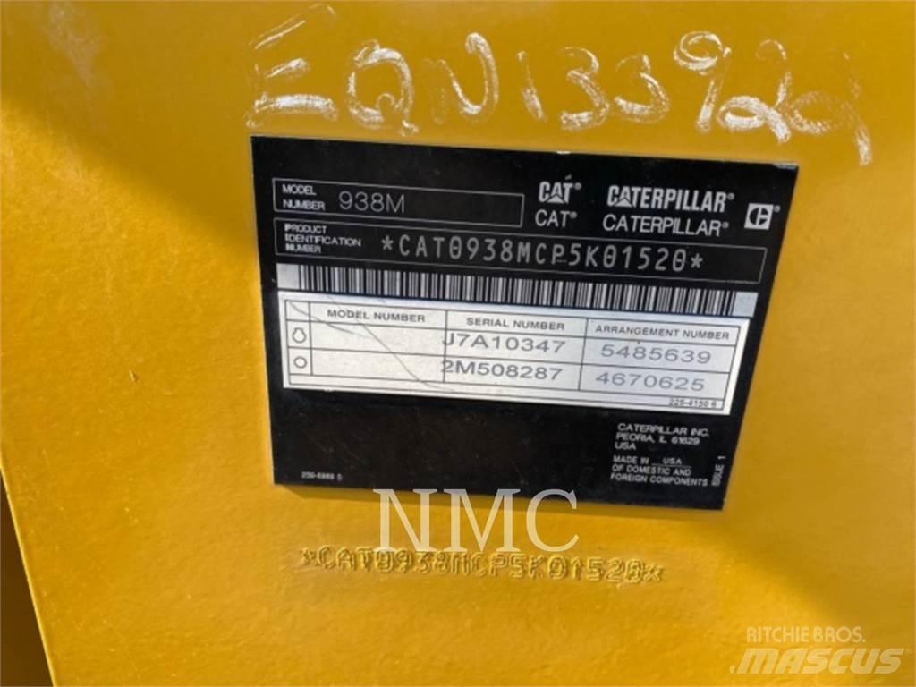 CAT 938M Колесни товарачи