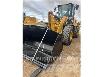 CAT 938M Колесни товарачи