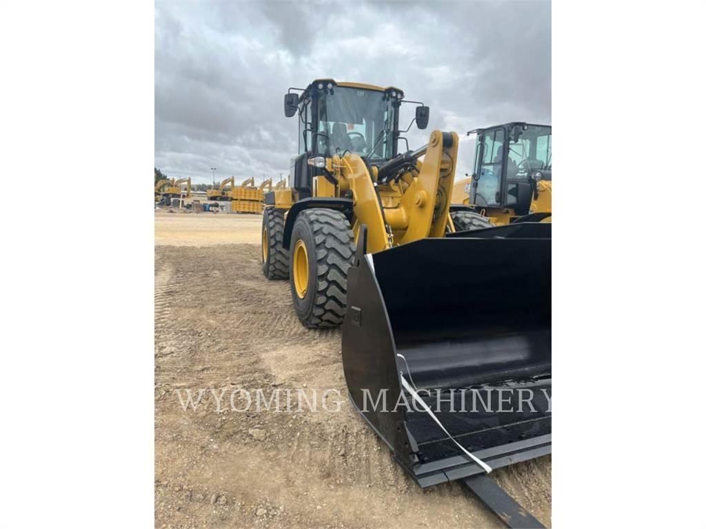 CAT 938M Колесни товарачи
