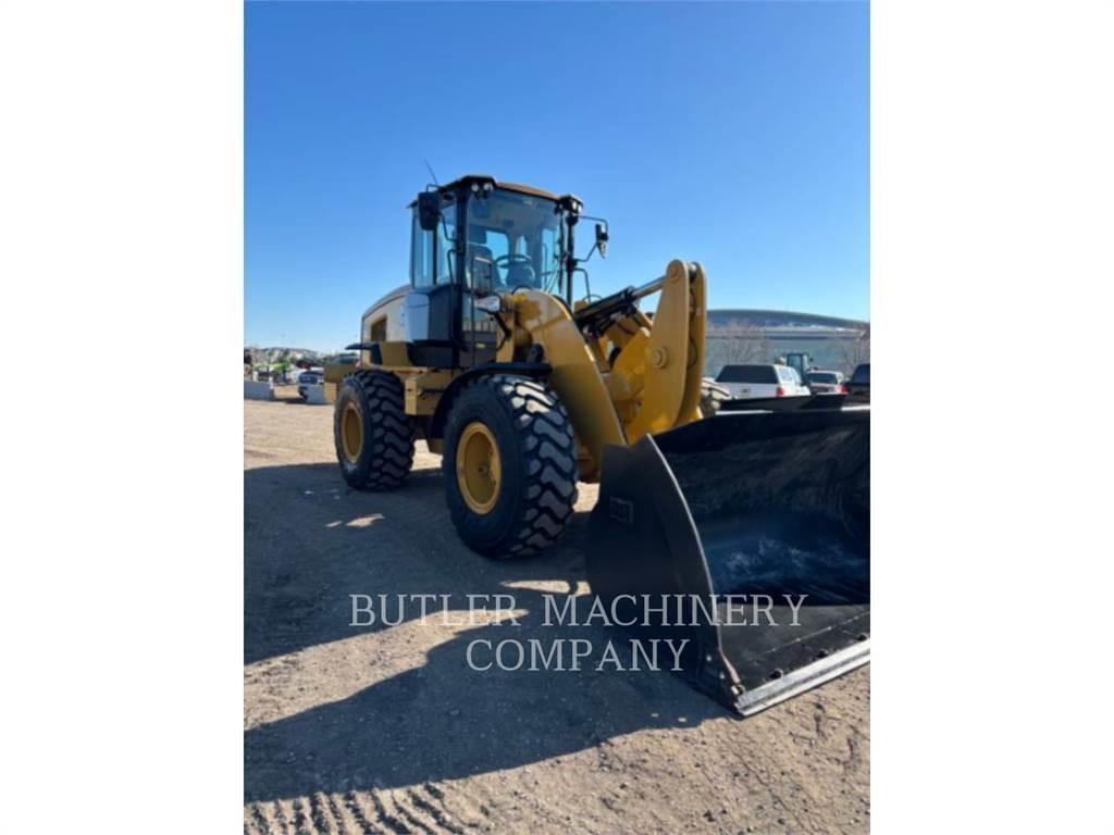 CAT 938M Колесни товарачи