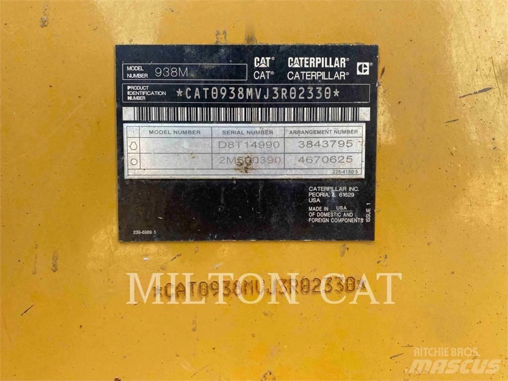 CAT 938M Колесни товарачи