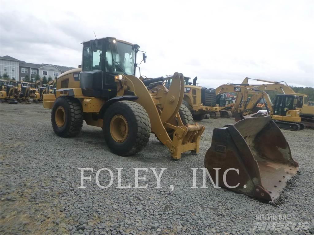 CAT 938M Колесни товарачи