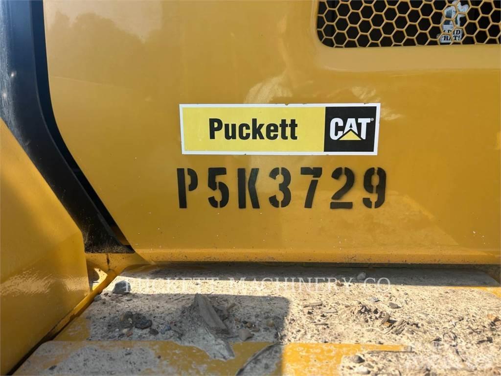 CAT 938M Колесни товарачи